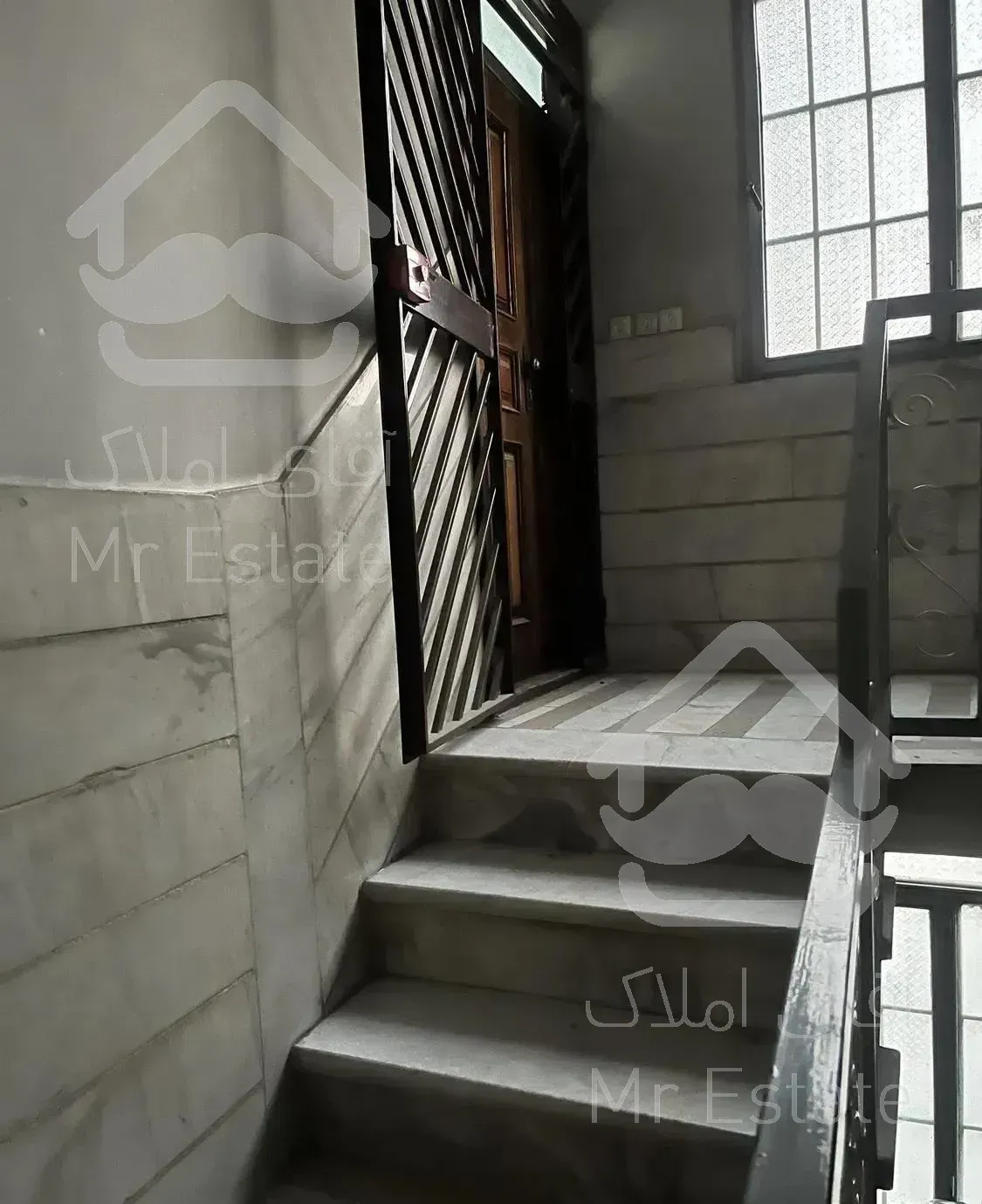 رهن واحد ۸۰ متری دوخواب،نزدیک بلوار کوهسار