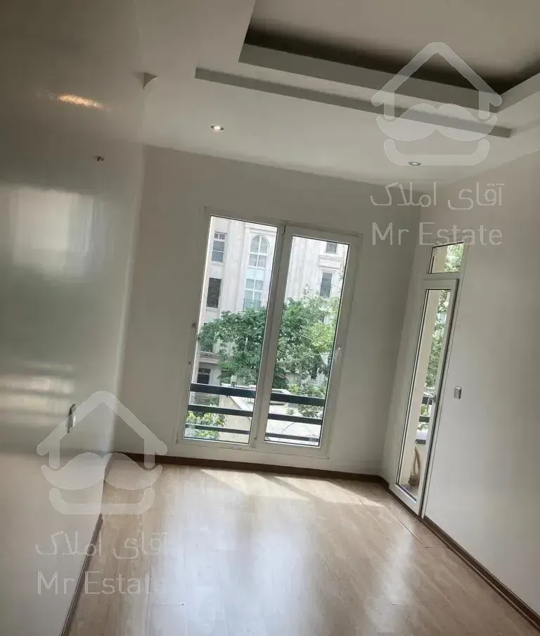 ۱۸۰ متر ۳ خواب اندرزگو ۳ بالکن بزرگ