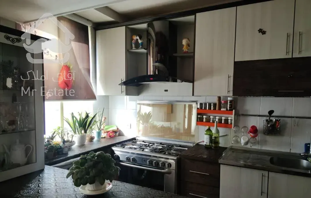 آپارتمان ۸۰متری با پارکینگ اختصاصی