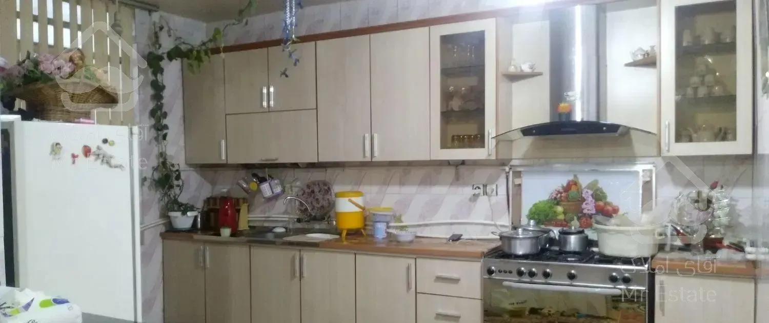 واحد 190 متری طبقه بالا آبفا مهدیس