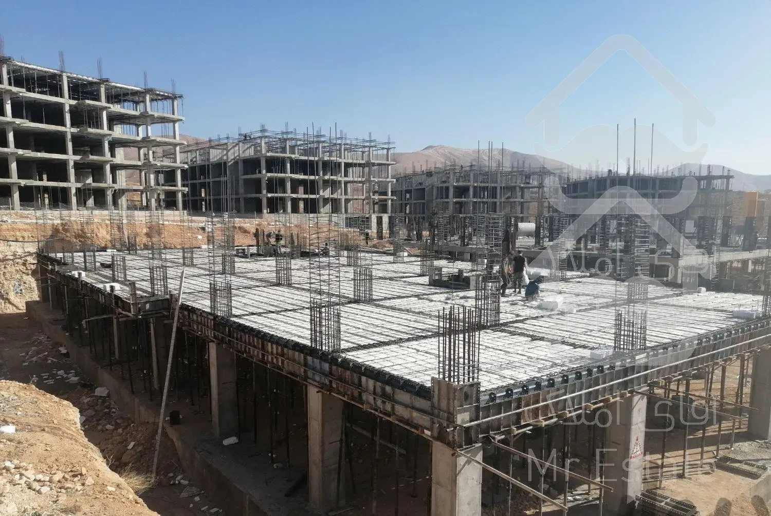 پیمانکاری و اجرای اسکلت بتنی ، قالب بندی