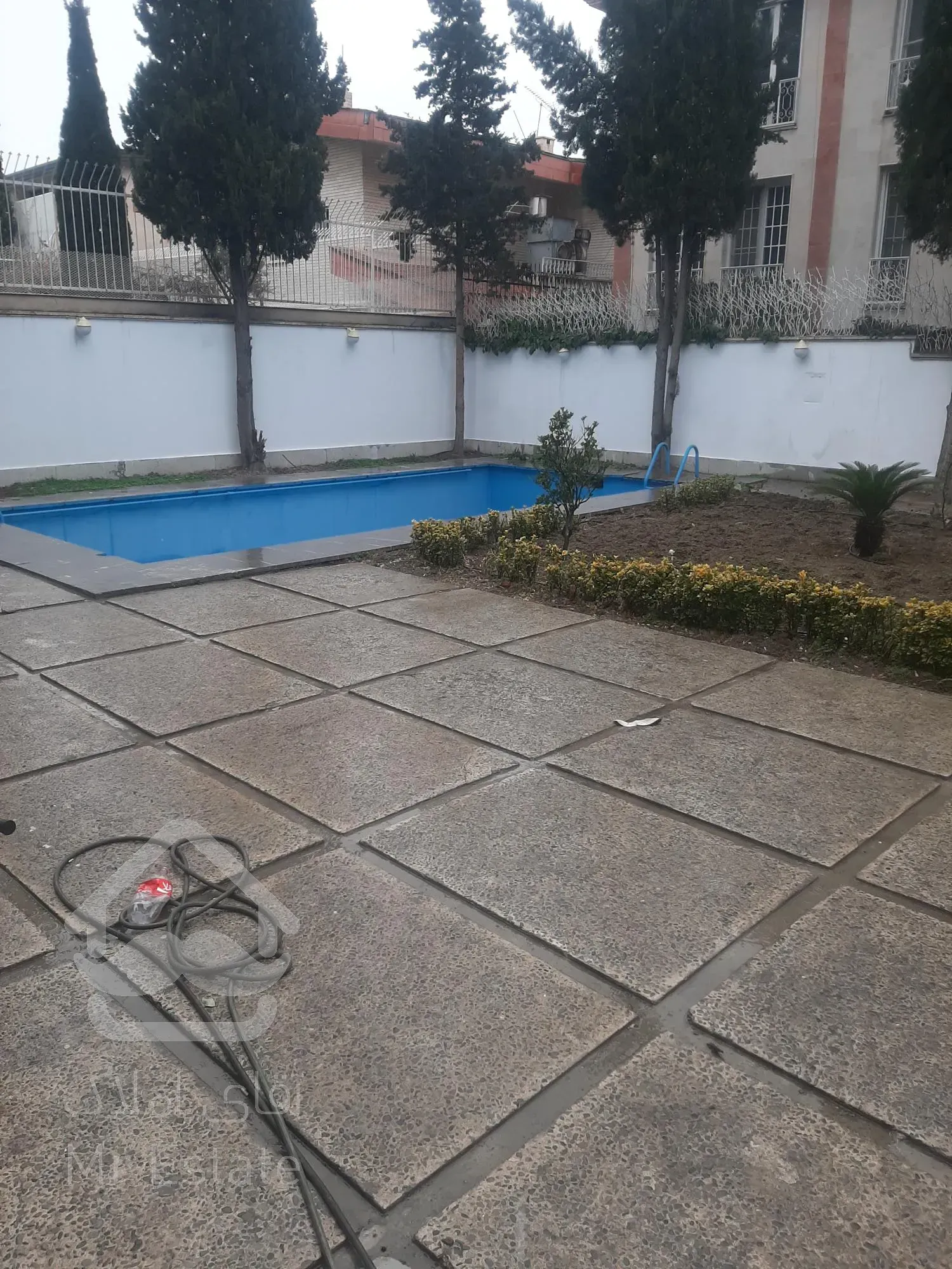 ۱۶۵ متر سه خواب مستر یک از سه شهرک غرب