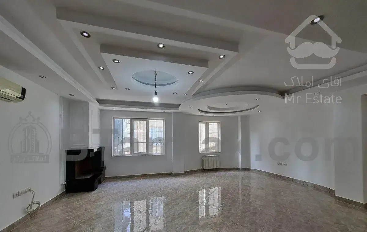 رهن تکواحدی 101متری در کوچه شیرازی خیابان تهران