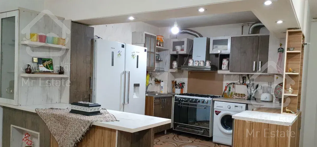 ۹۳ متر دو خوابه در اصلی فرهنگشهر