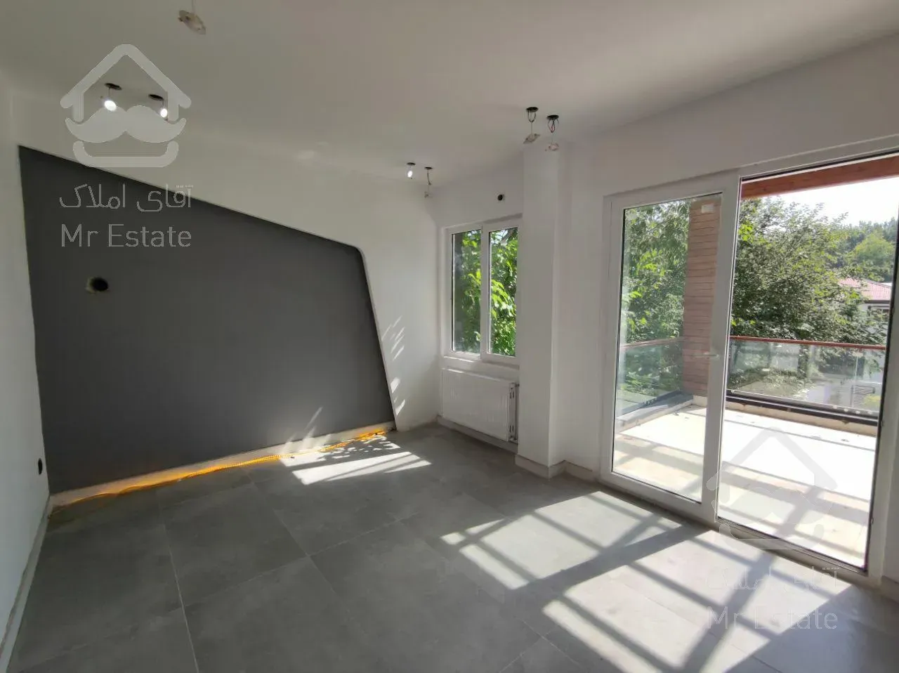 ويلاي٣٥٠ متري با روف گاردن