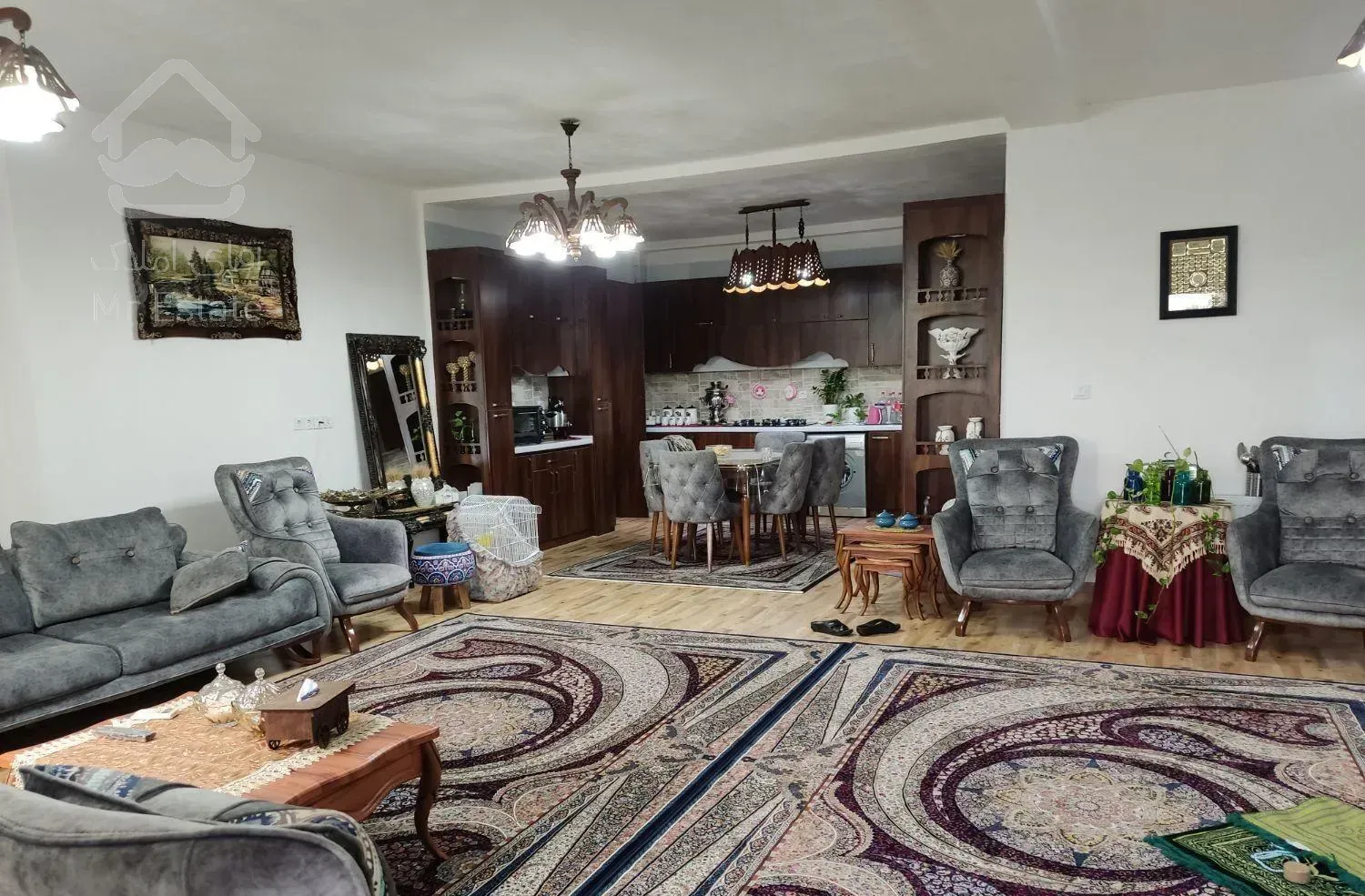 فروش خانه ویلایی ۱۸۰ متری ۳ خوابه