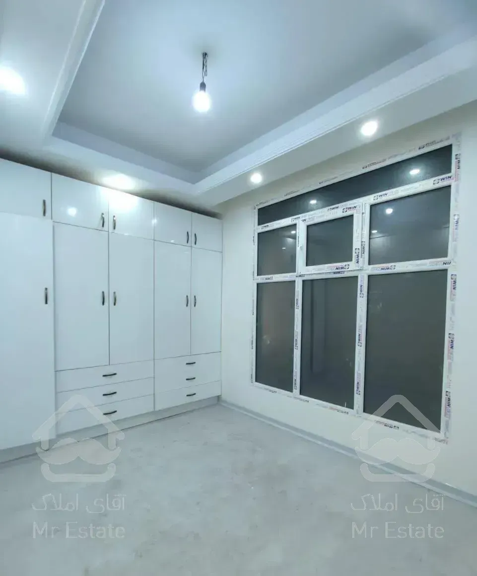 ۱۴۰ متر ۳ خوابه ۲ پارکینگ / چیتگر