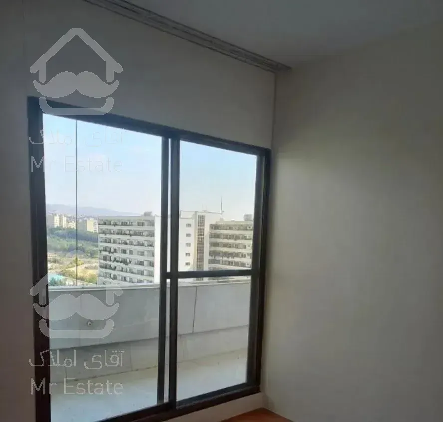 4 خواب فروشی در بلوک ستاره شهرک امید