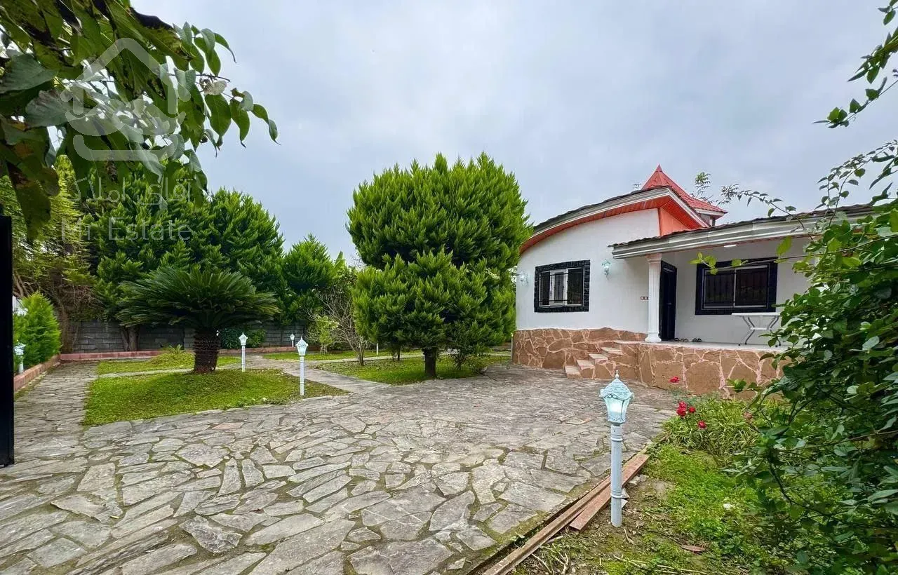 خانه باغ شخصی ساز با درختان باربر ۵۶۰ متری