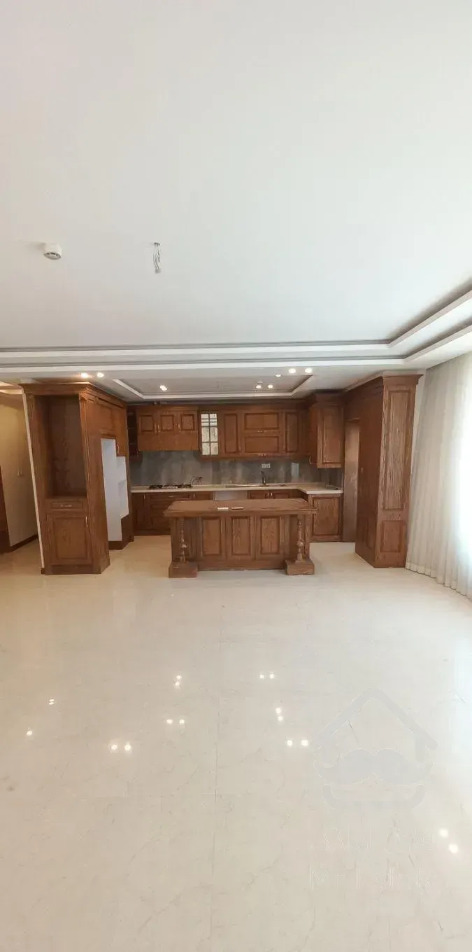 ۱۰۶متری۲خواب سندآماده منطقه وزیری لوکیشن تاپ