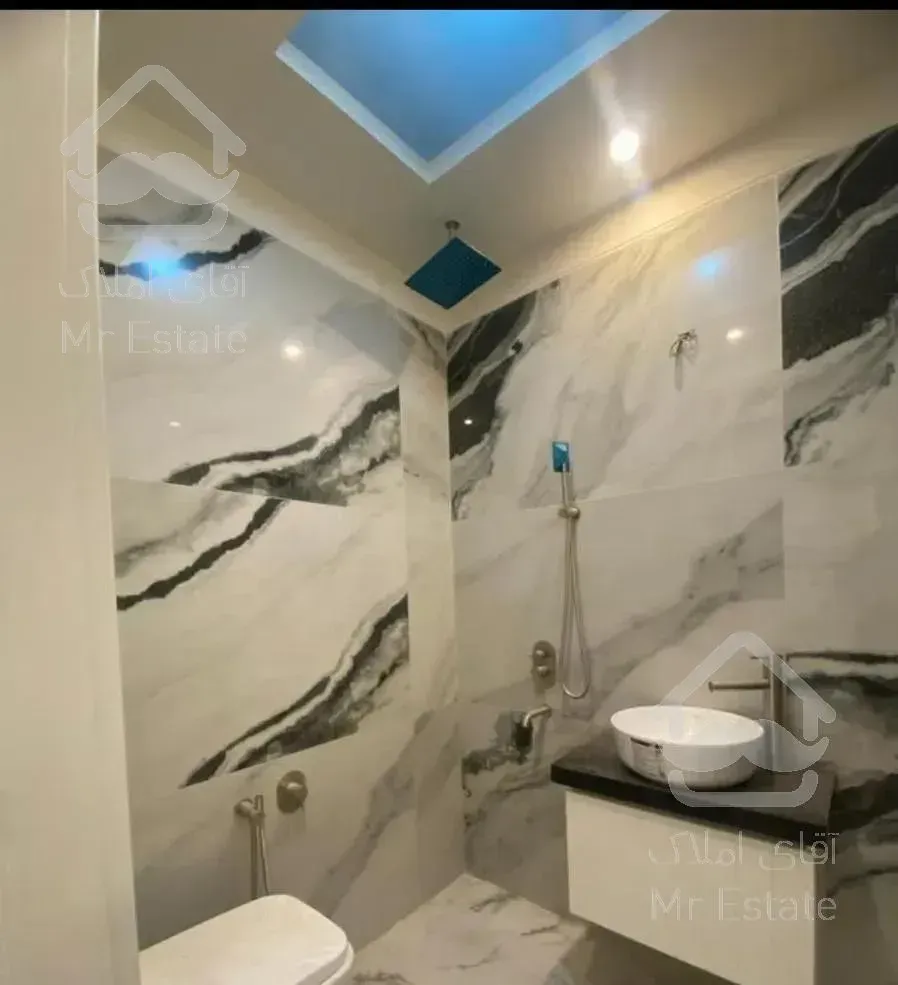 آپارتمان ۱۵۰متری ۳خوابه