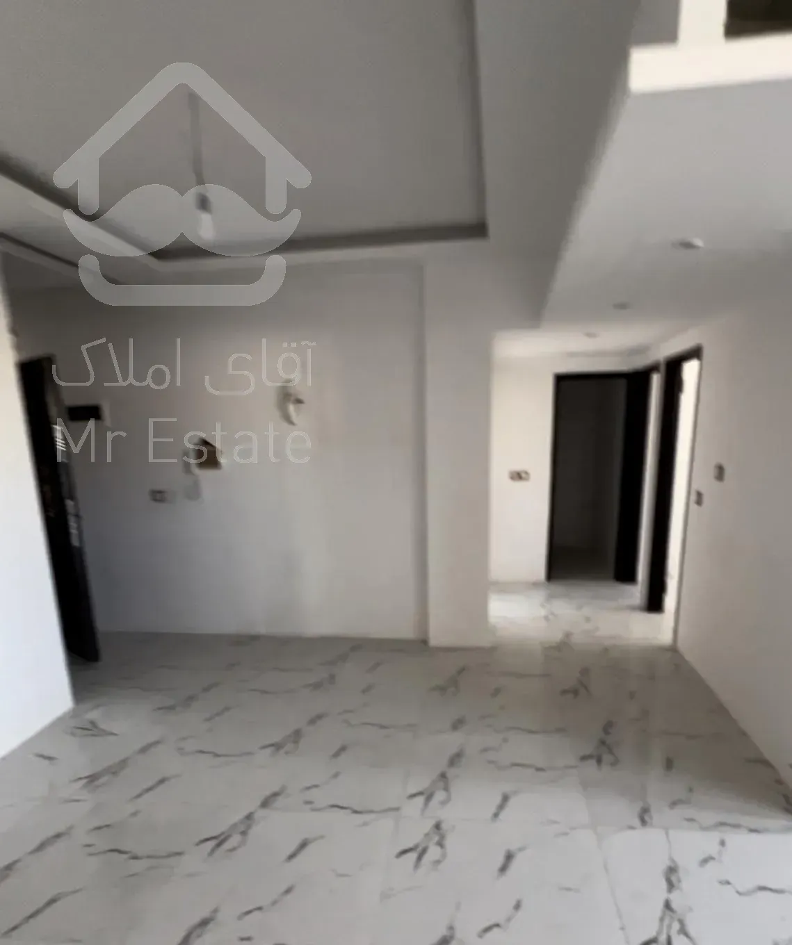 اپارتمان ۱۱۰ متری ۲ خواب ۲ تراس