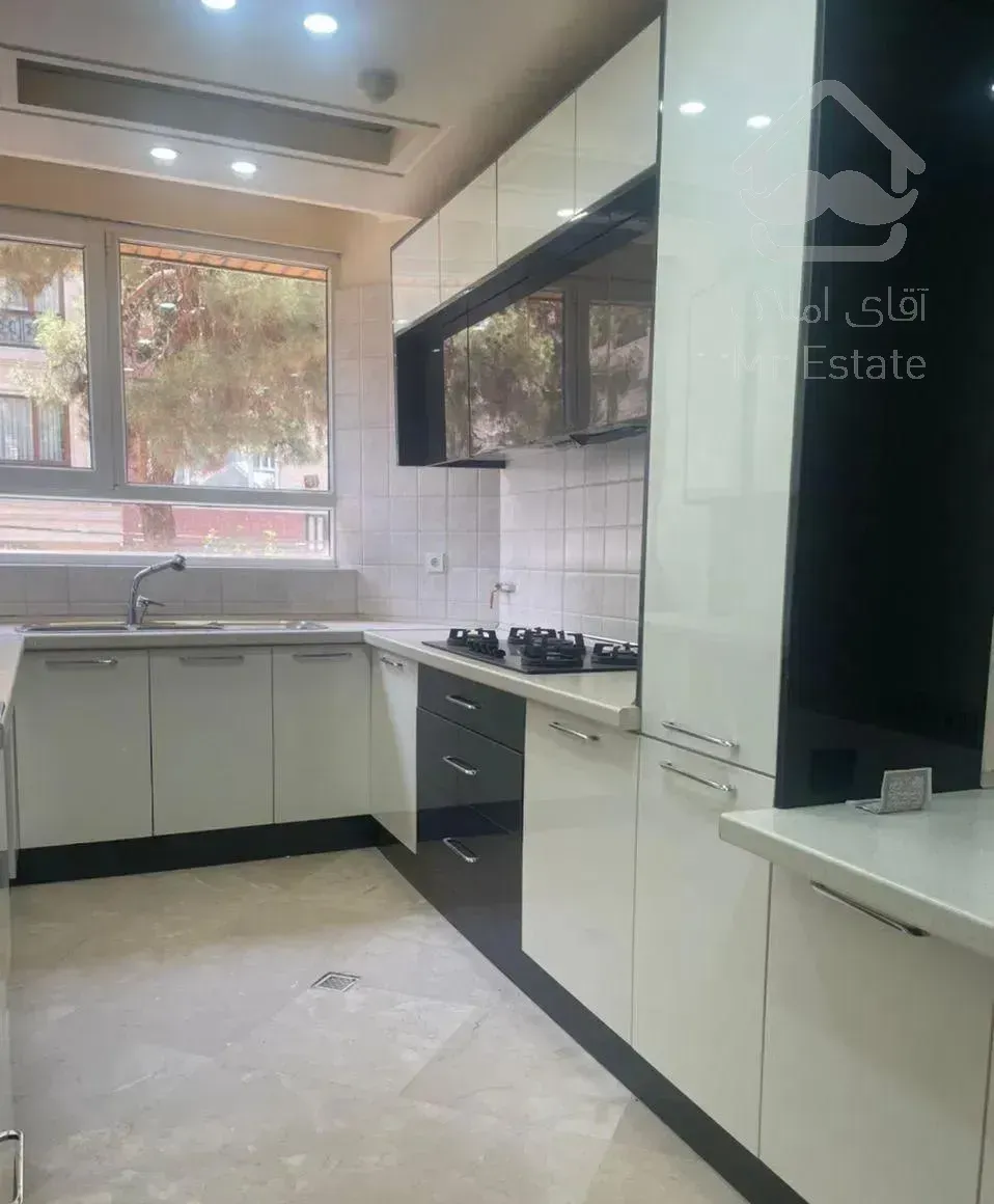 آپارتمان ۹۰متر ۲ ساله فلکه دوم تهرانپارس