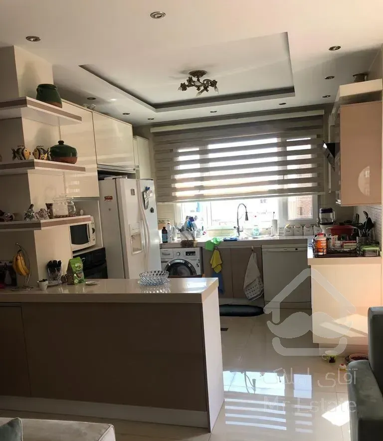 ظفر* ۱۰۲ متر ۲خواب ط۵/ فول خوش نقشه (بانور مستقیم)