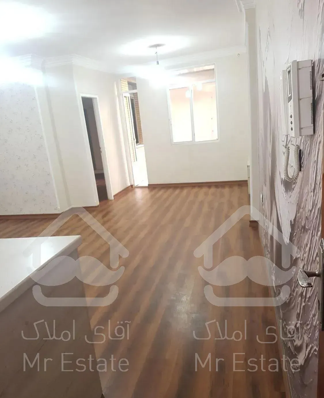 ۶۴ متر  تهرانپارس غربی  با امکانات