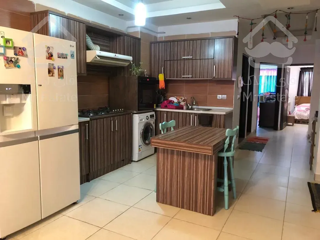 آپارتمان 95متری تک واحدی،خ ولیعصر شهر توریستی بابلسر