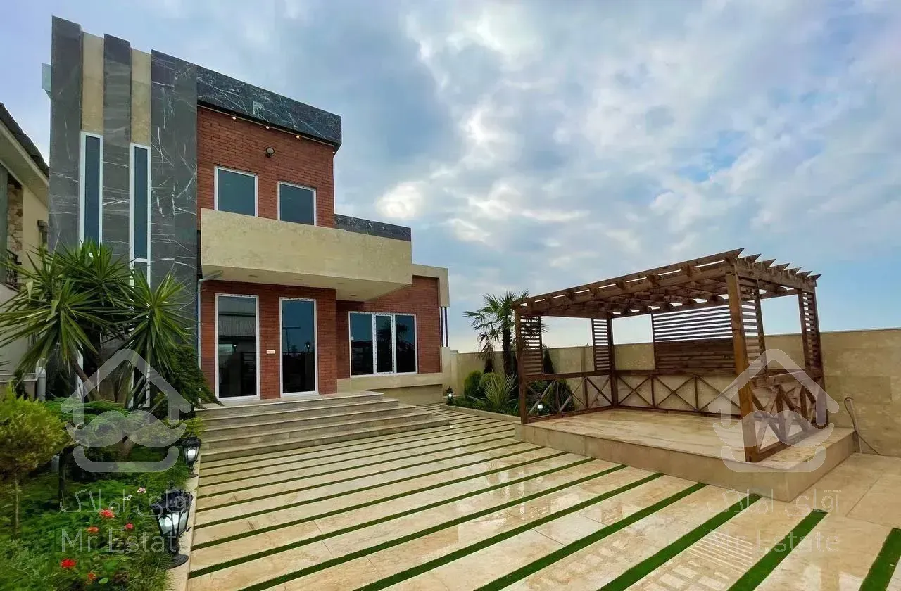 ۲۵۰متر مهندسی‌ساز با سندتکبرگ/استخردار۴خواب