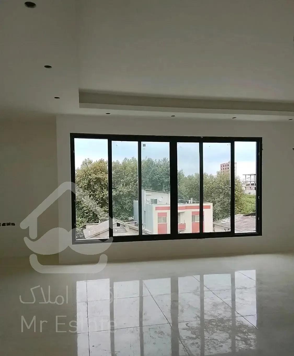 آپارتمان ۱۱۰ متری هراز نورگیر بینظیر
