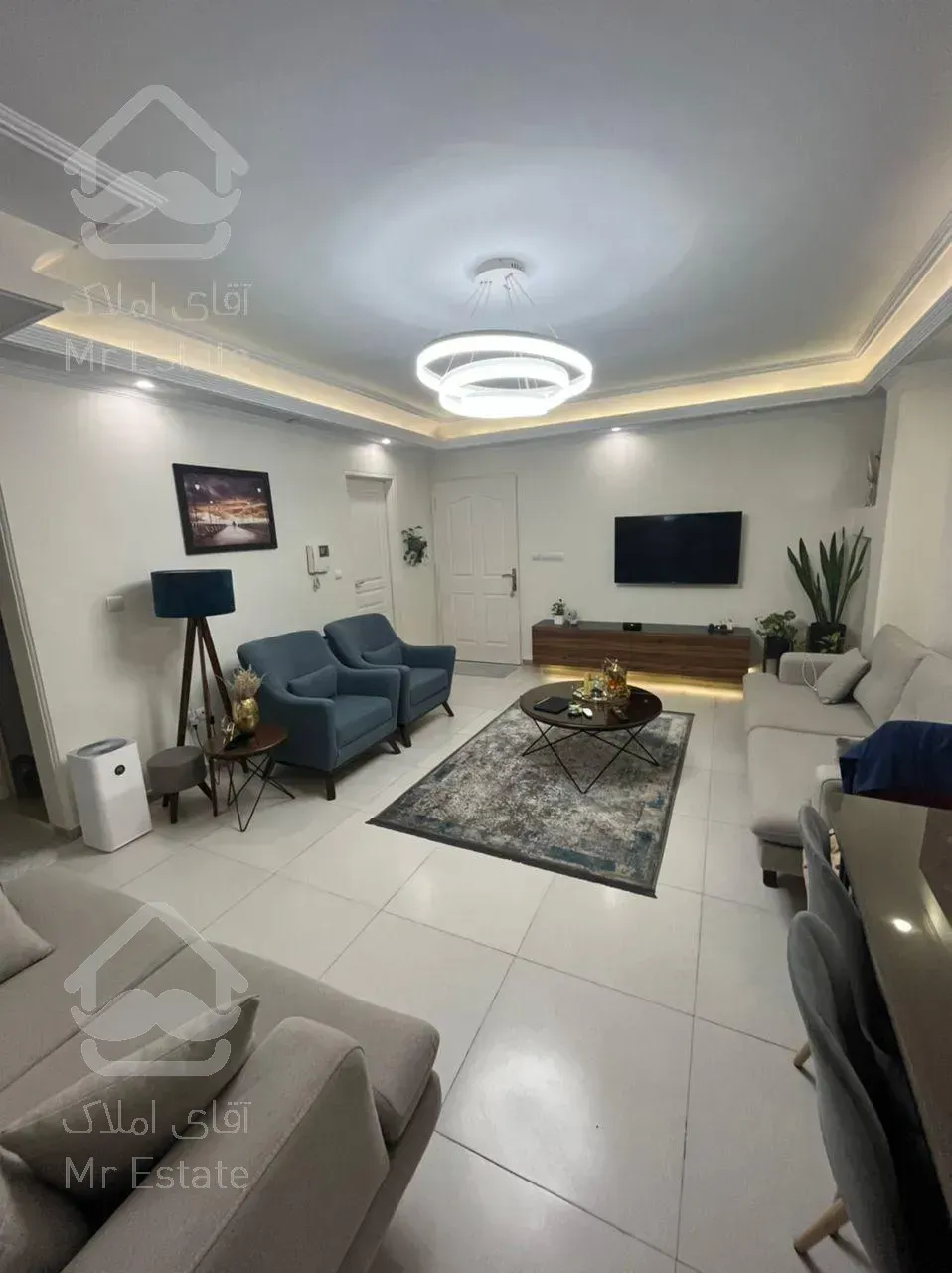 ۵۵ متر شمال بیمه فول امکانات رو به آفتاب