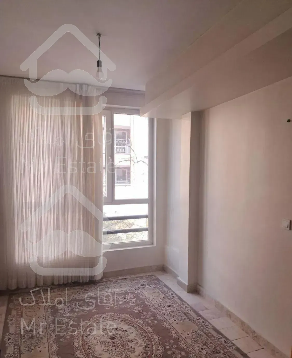 آپارتمان ۷۶ متر اردیبهشت جنوبی