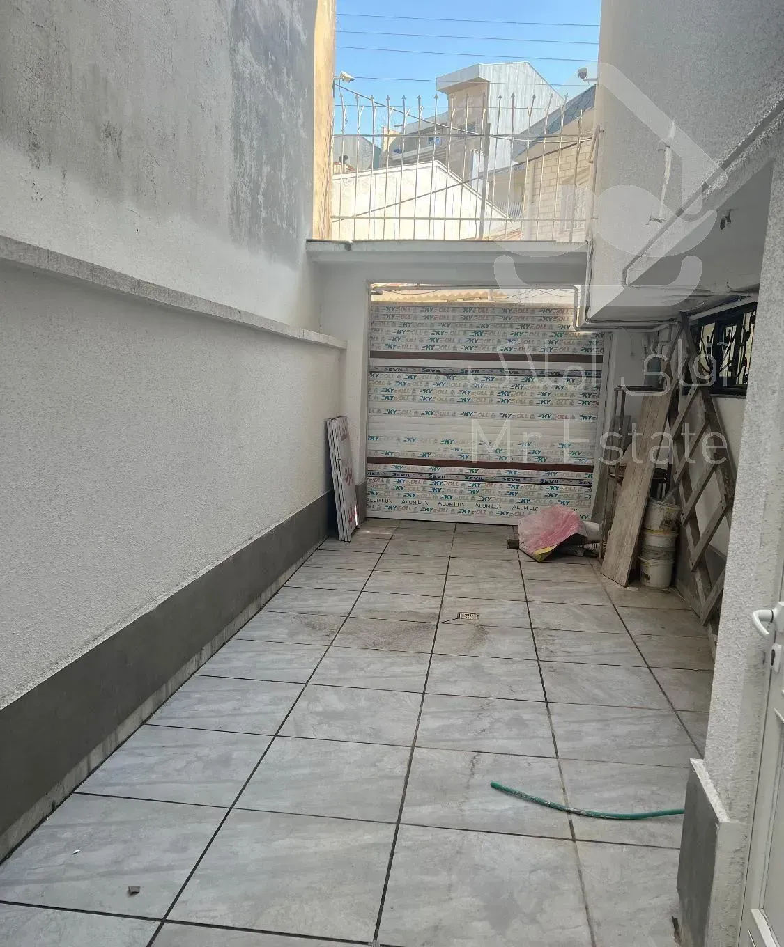 ویلا تریپلکس ۲۷۰ متری لاکانی