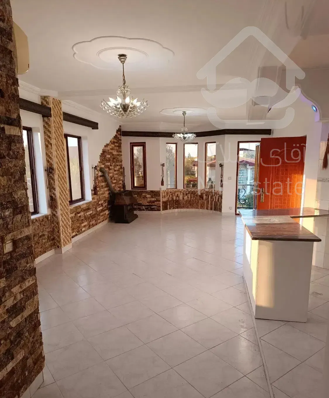 95 متر 2 خواب در بلوار هفده شهریور