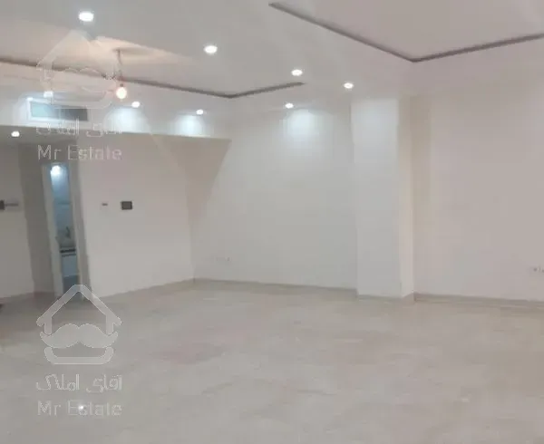 آپارتمان ۱۲۶ متر سه خوابه