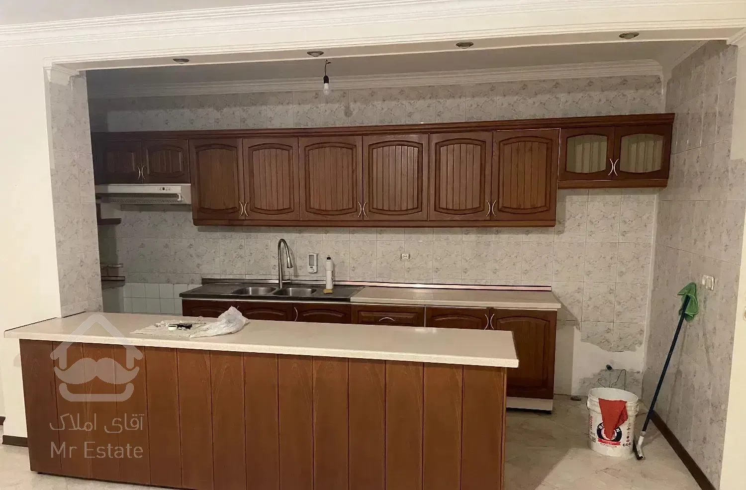 ۱۳۸ متر ۳ خواب بالای سلماس