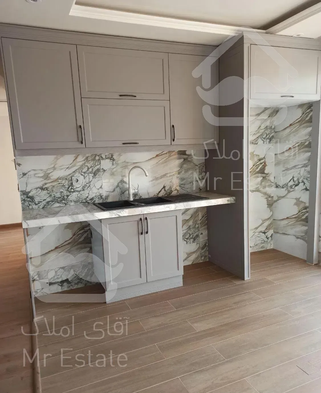 106متر دو خواب نوساز کلید نخورده میرزای شیرازی