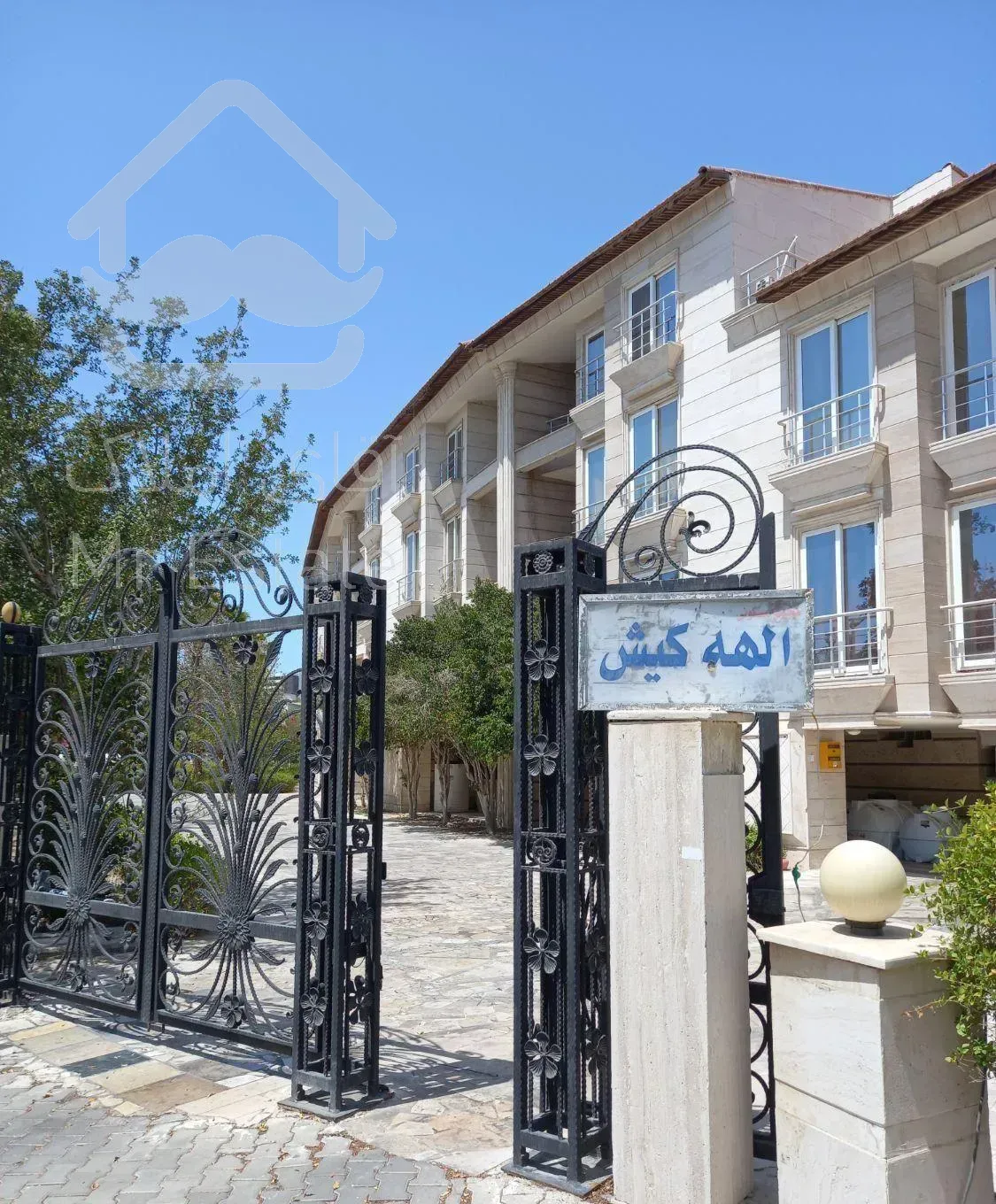 فروش آپارتمان ۵۶ متری ۱ خوابه طبقه ۲