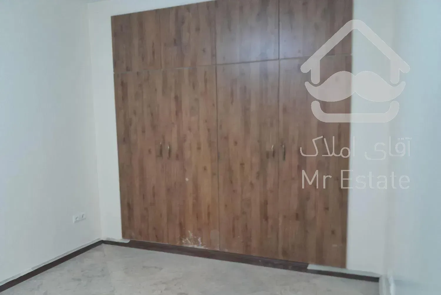 ونک ۹۵ متر دو خوابه  زیبا