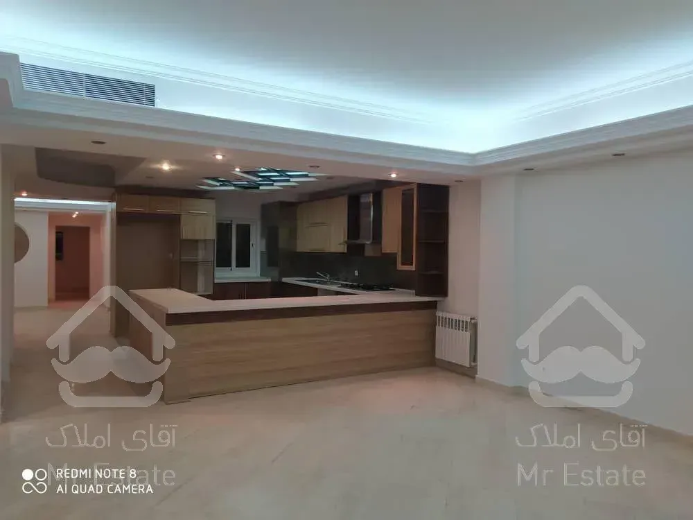 اجاره و رهن آپارتمان زعفرانیه 220  متر شیک