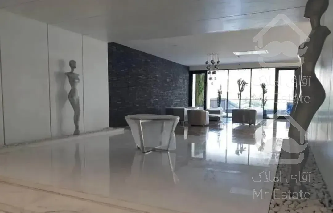 ۱۱۷متری کلیدنخورده