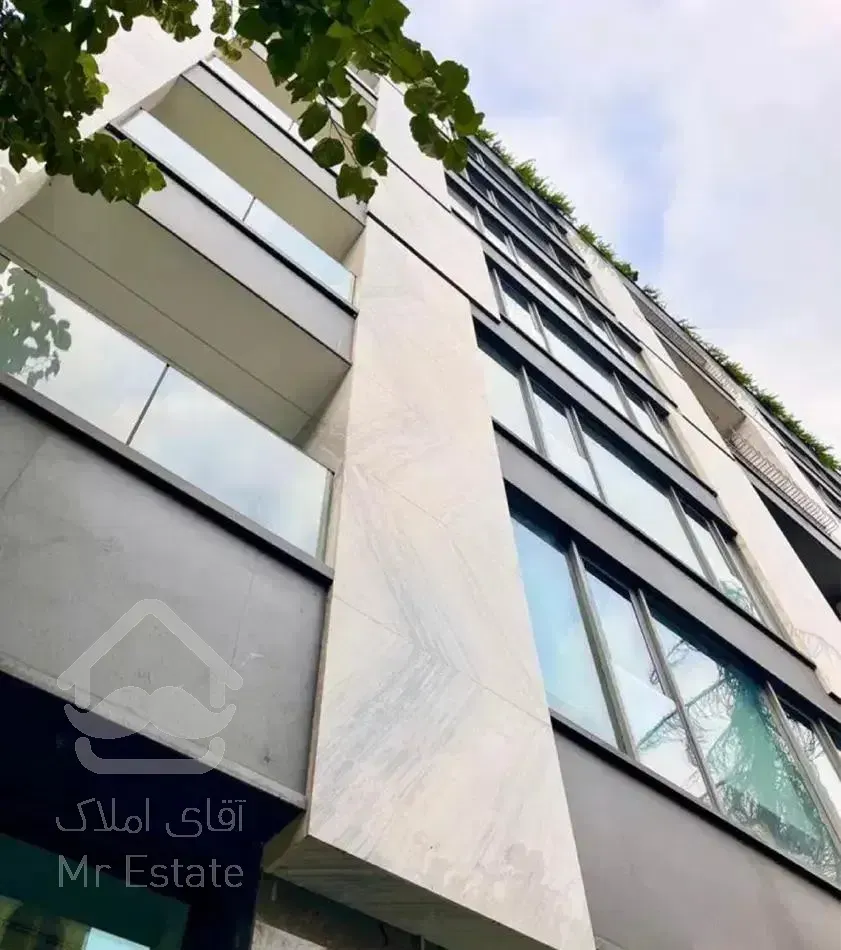 سازه منحصر به فرد ۱۳۰ متر ۳ خواب زیر قیمت معاملاتی