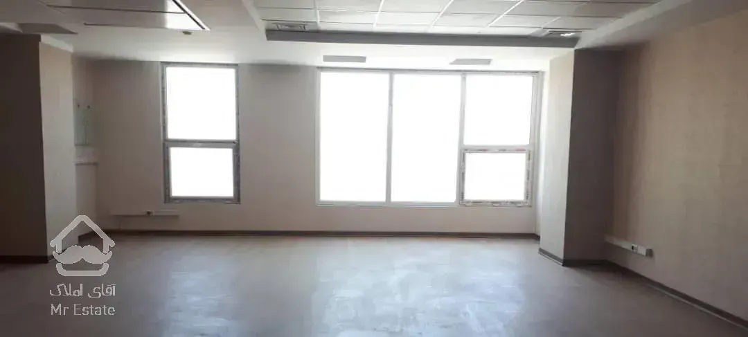 ۹۴ متر سند اداری کنتراست مال(یاس۳)