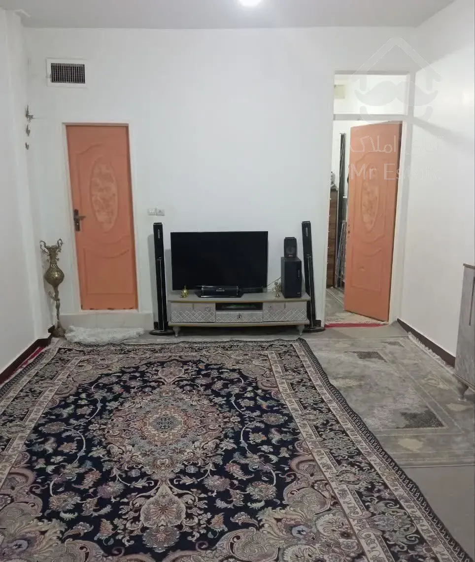 اجاره آپارتمان ۴۲ متری ۱ خوابه طبقه ۱ در نعمت‌آباد