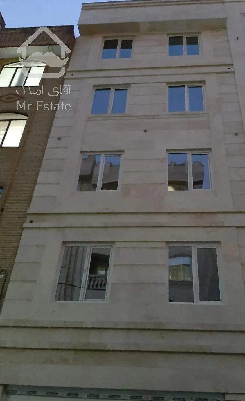 اپارتمان نوساز  تک واحد کلید نخورده