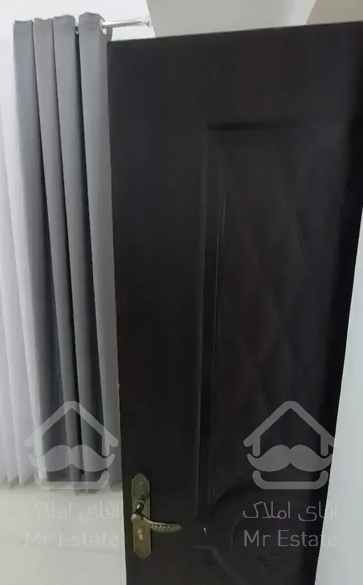 آپارتمان نقلی در ایرانشهر (میدون فردوسی)