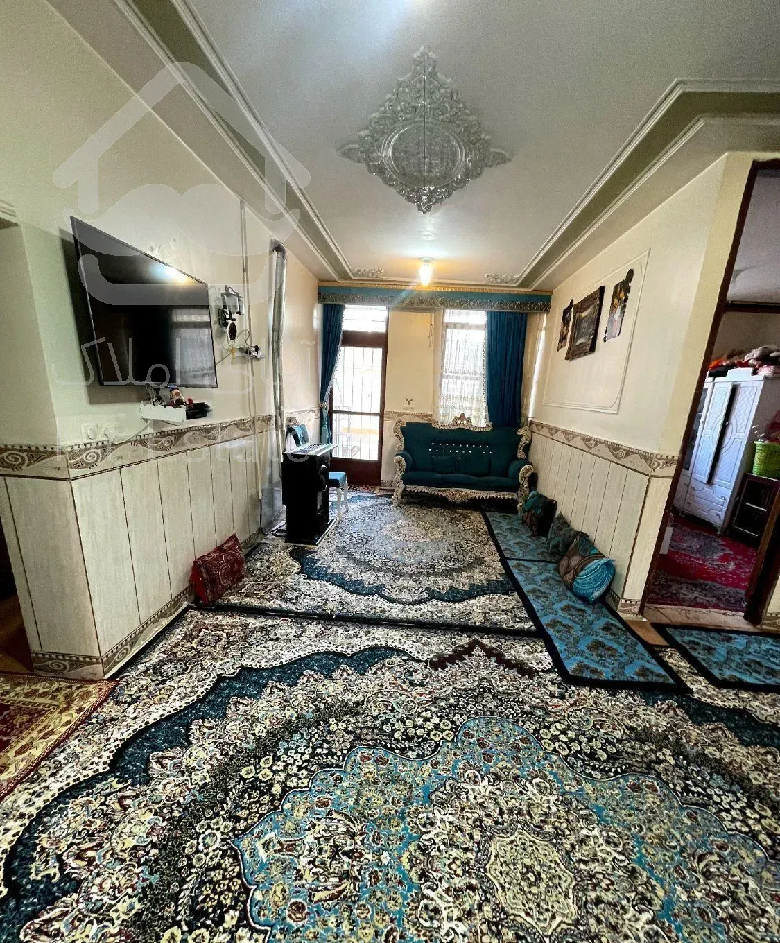 یک طبقه از دو طبقه ۱۰۰ متری ۲خ حیاط دار امیر کبیر