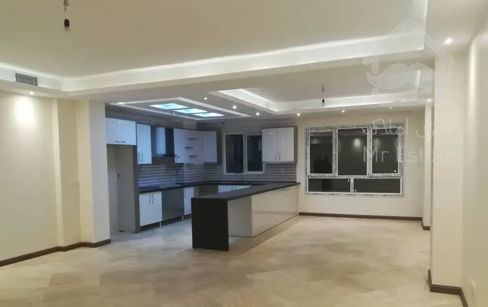 ۱۳۵ متر سه خوابه کلیدنخورده