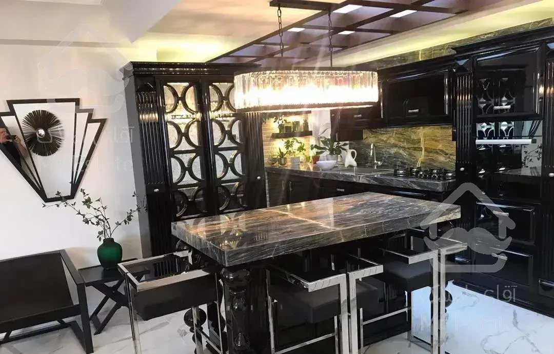 «اوین - اعرابی » ۱۱۴ متر ۸ ساله مشابه نوساز