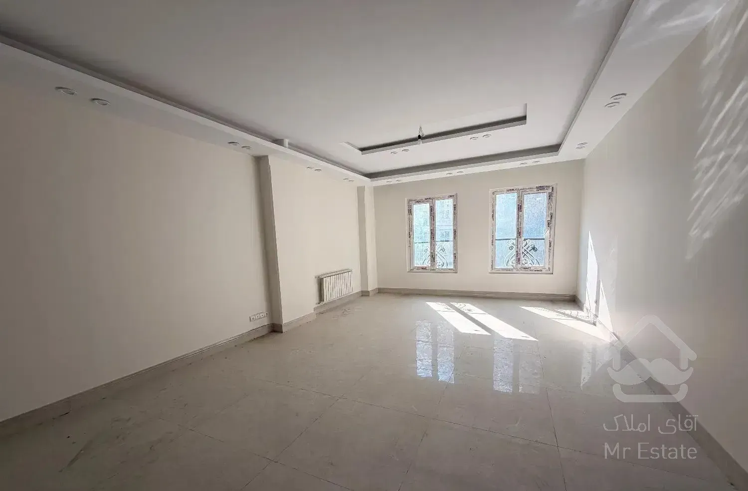 ۱۴۰ متر سه خواب فول امکانات پونک