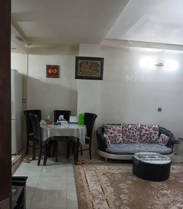 ۴۵متر آسانسوردار/تکواحدی/نزدیک مترو انقلاب