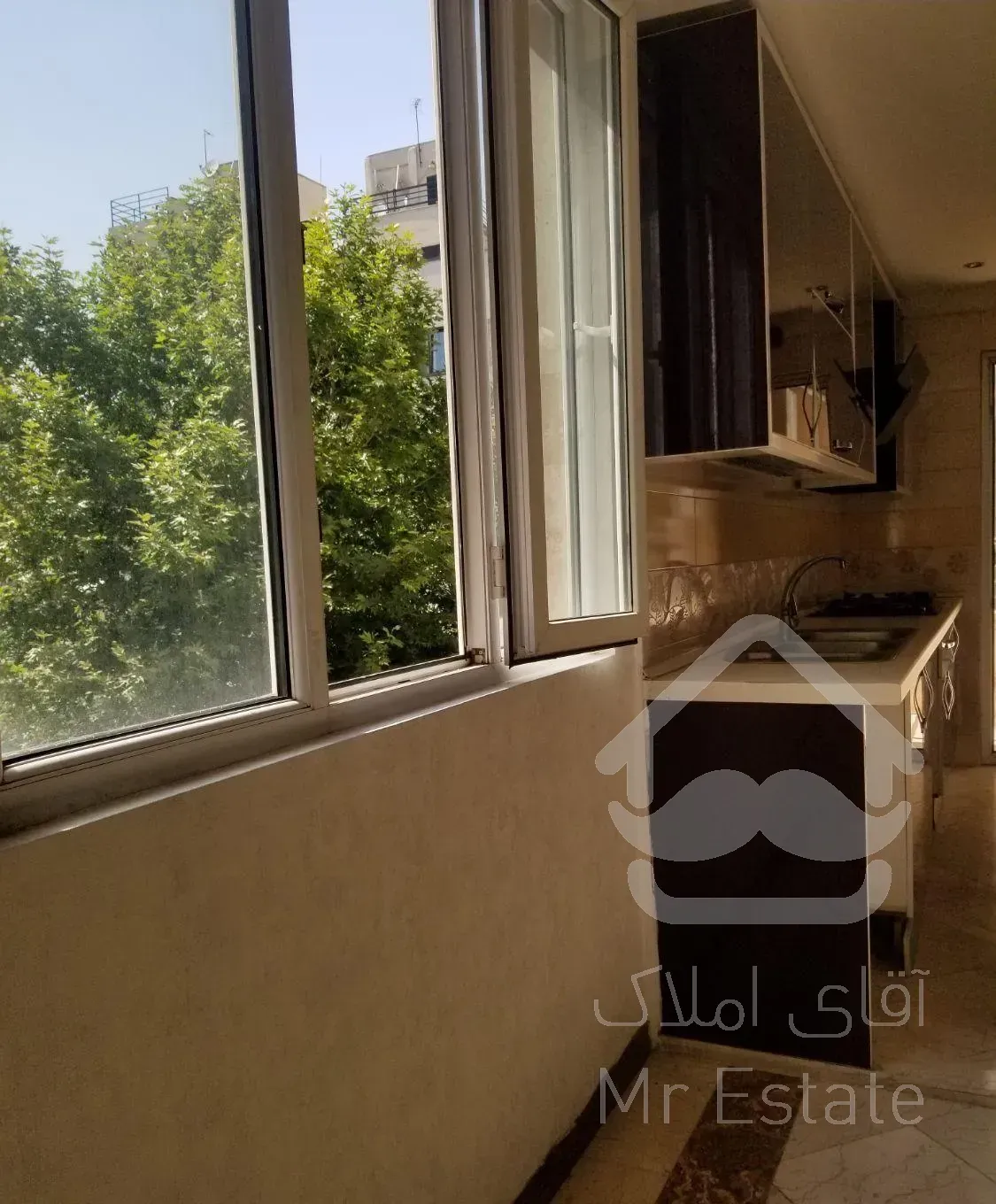 مطهری ۶۵ متر ۲ خواب تخلیه