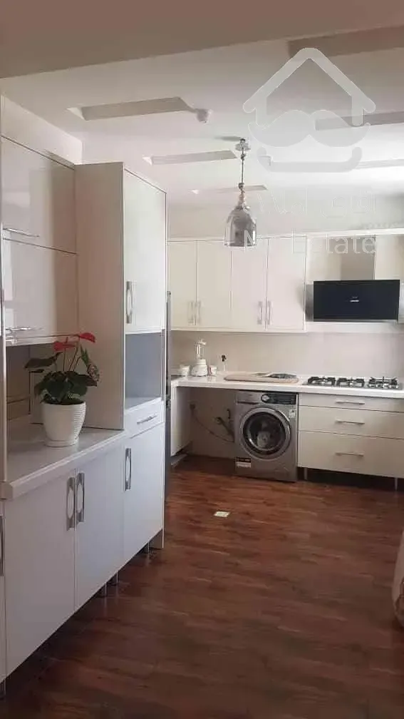 خرید و فروش 93متر مسکونی در سازمان برنامه شمالی