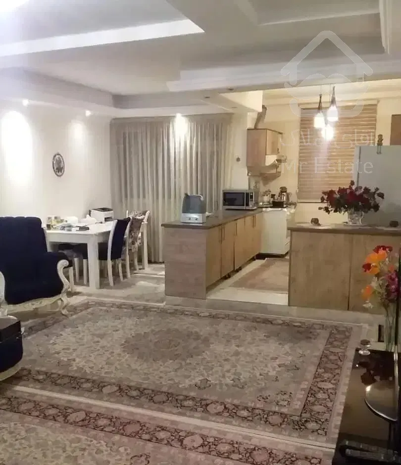 آپارتمان ۸۶ متر بالای میدان ولیعصر