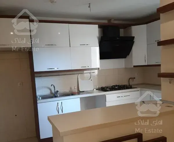 کوهک. برج های زیتون85متری2خواب، طبقه11از15،تخلیه