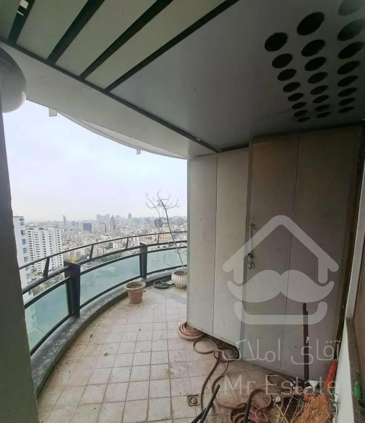 ۱۹۰متر۳خوابه شهرک غرب تراس قابل چیدمان ویوکل تهران