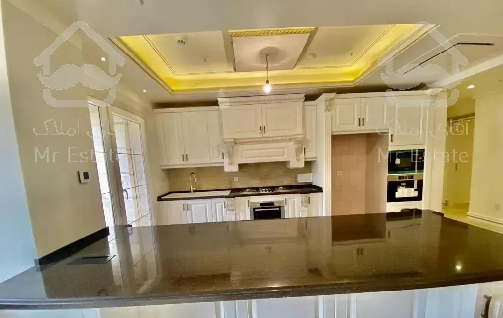 ۱۶۰ متر زعفرانیه /۳ پارکینگ/فول مشاعات