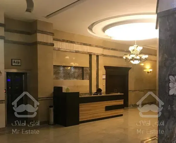 اندرزگو ۱۳۶متر آپارتمان با موقعیت‌اداری